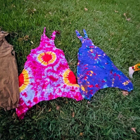 Beautiful overall romper (jumpsuit) - Picture 7 of 12